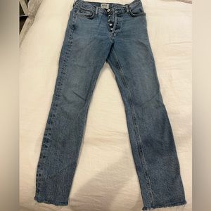 Agolde Riley Straight Jean. Size 27.